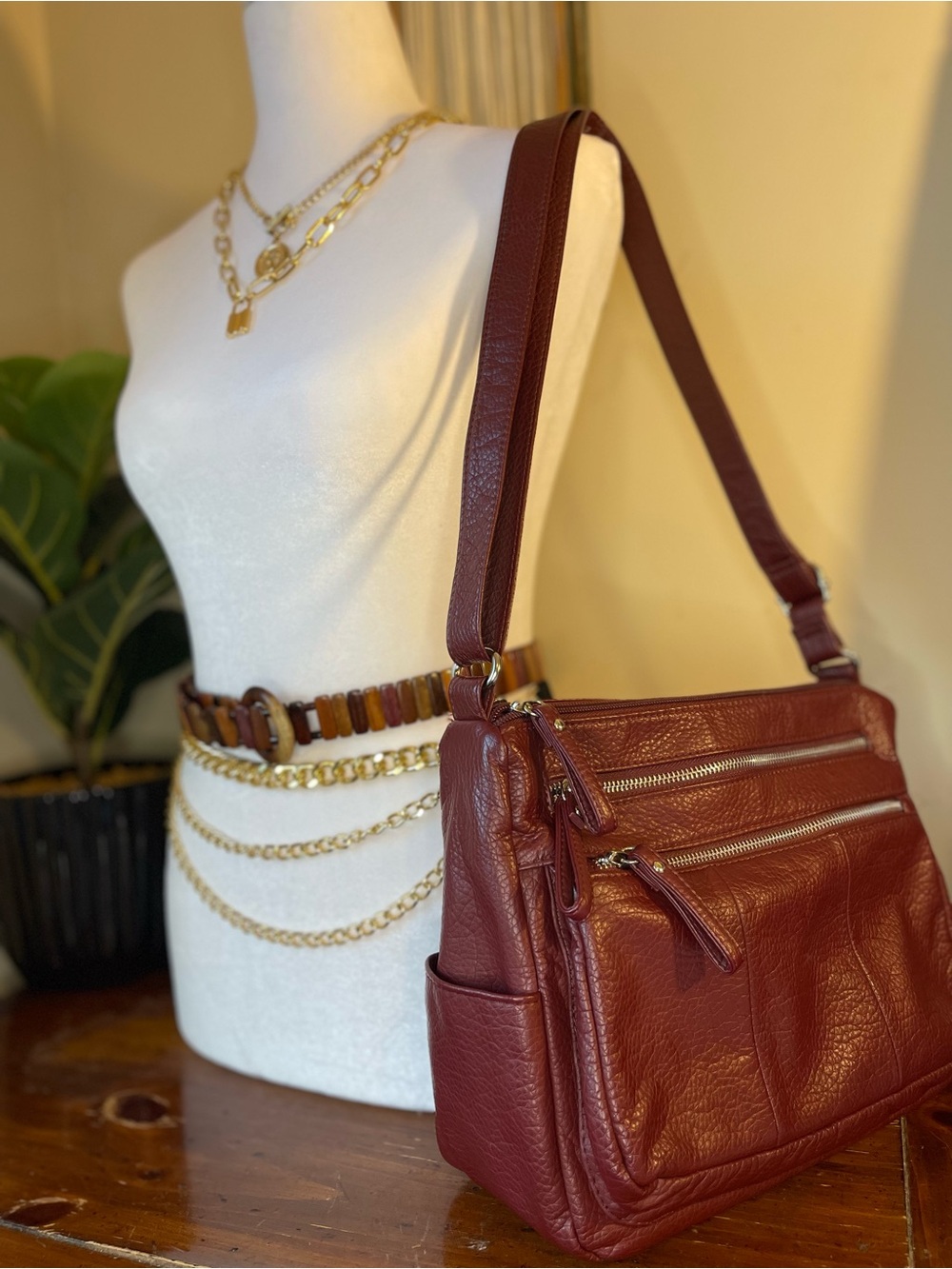 Bueno Burgundy Crossbody Shoulder Bag